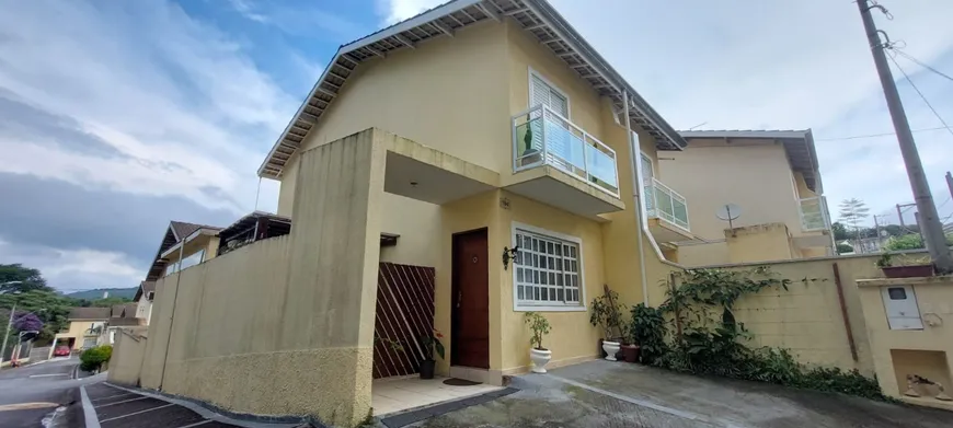 Foto 1 de Casa de Condomínio com 2 Quartos à venda, 76m² em Vila Caputera, Mogi das Cruzes