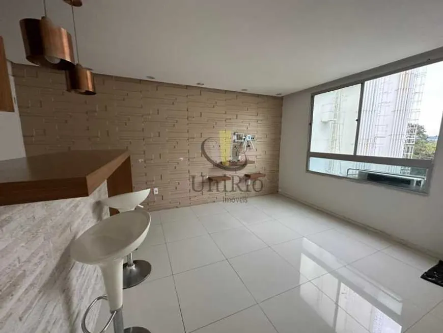 Foto 1 de Apartamento com 2 Quartos à venda, 44m² em Realengo, Rio de Janeiro