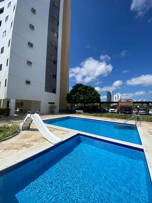 Foto 1 de Apartamento com 3 Quartos à venda, 97m² em Lagoa Nova, Natal