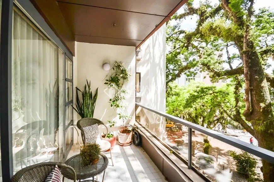 Foto 1 de Apartamento com 3 Quartos para alugar, 143m² em Menino Deus, Porto Alegre