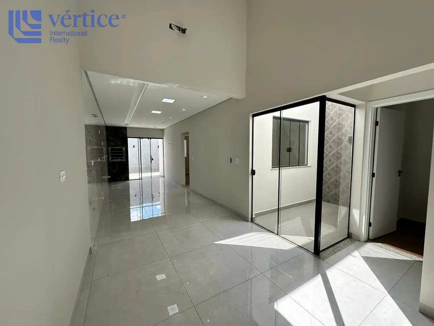 Foto 1 de Casa com 3 Quartos à venda, 93m² em Jardim Araucária, Maringá