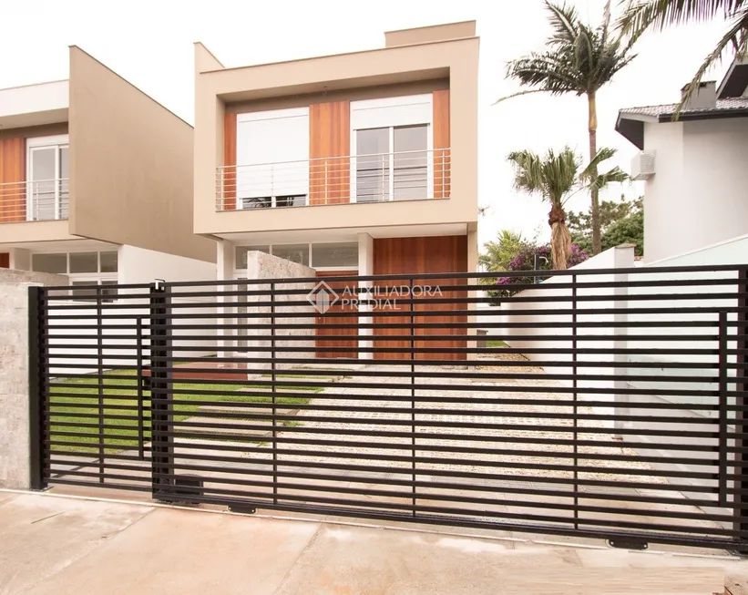 Foto 1 de Casa de Condomínio com 3 Quartos à venda, 200m² em Lagoa da Conceição, Florianópolis