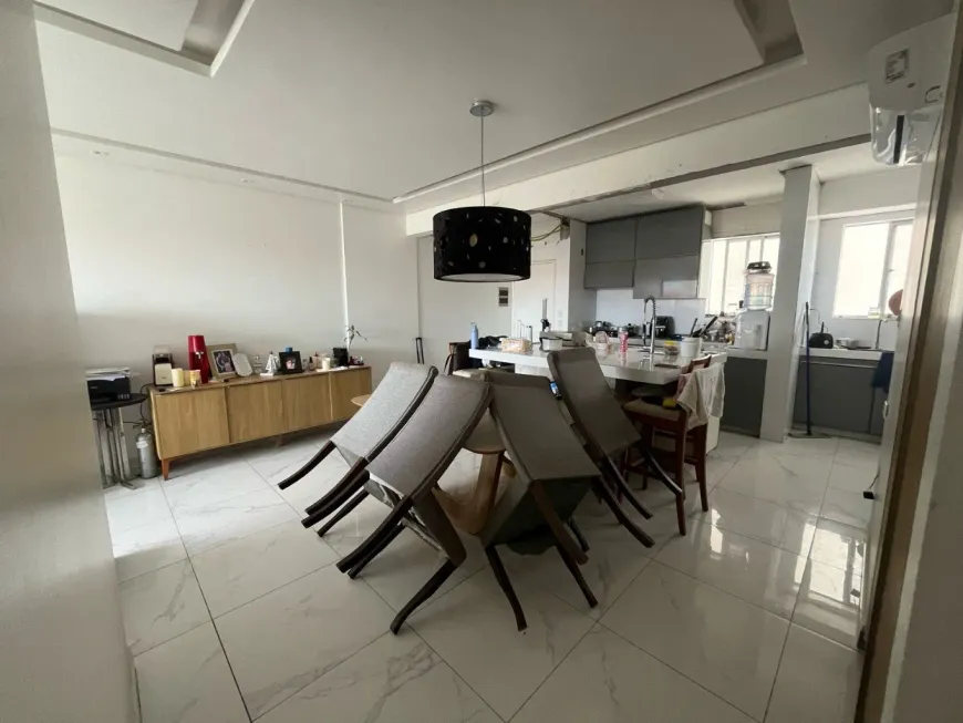 Foto 1 de Apartamento com 3 Quartos à venda, 105m² em Alterosa, São Luís