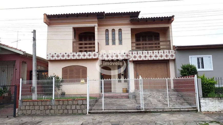 Foto 1 de Sobrado com 4 Quartos à venda, 220m² em Vila Silveira Martins, Cachoeirinha