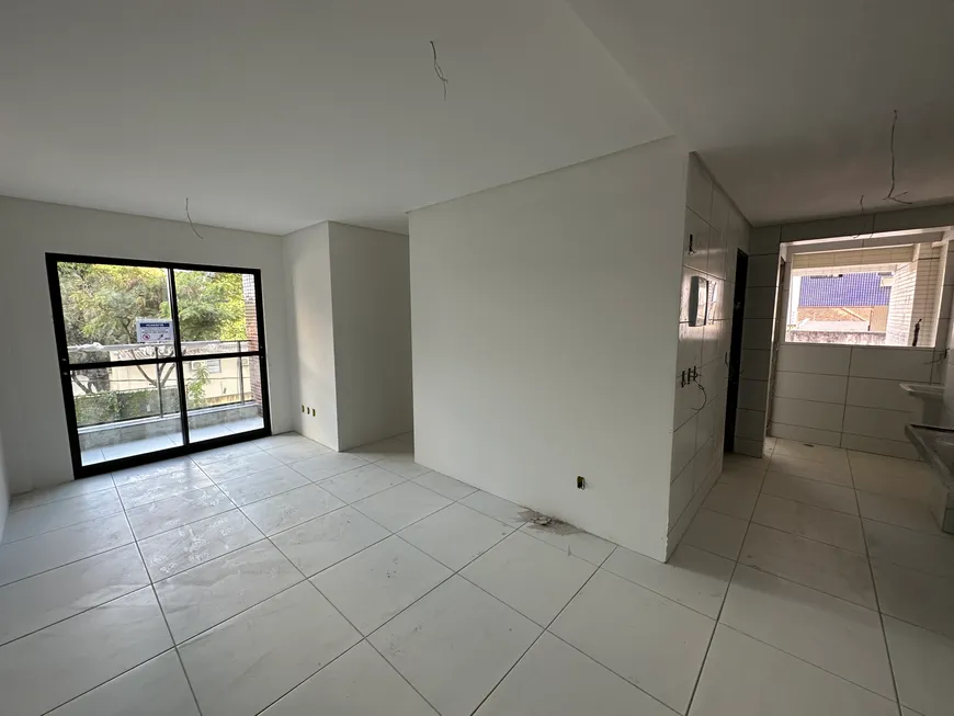 Foto 1 de Apartamento com 3 Quartos à venda, 63m² em Parnamirim, Recife