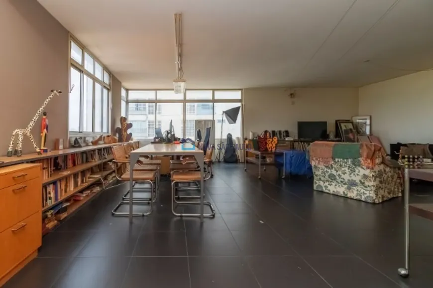 Foto 1 de Apartamento com 2 Quartos à venda, 178m² em Pinheiros, São Paulo