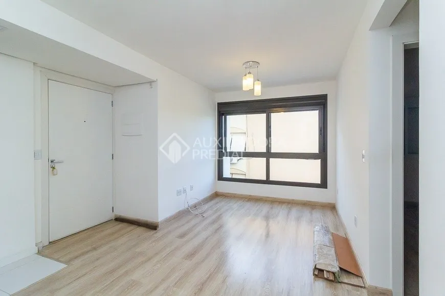 Foto 1 de Apartamento com 2 Quartos à venda, 59m² em Cristal, Porto Alegre