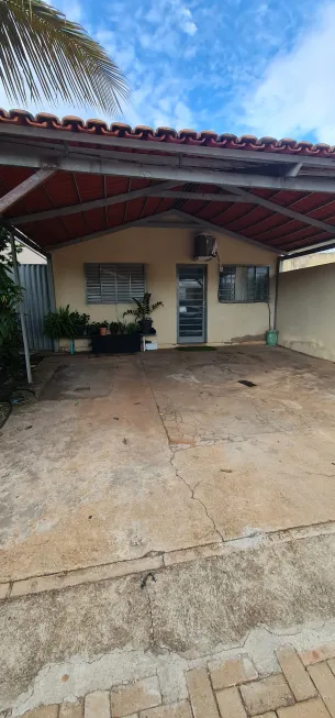 Foto 1 de Casa com 3 Quartos à venda, 50m² em Setor Parque Tremendão, Goiânia