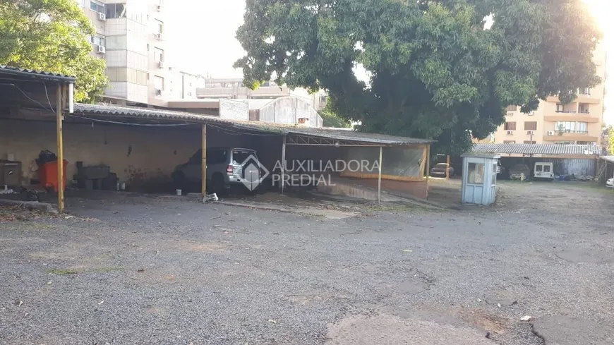 Foto 1 de Lote/Terreno à venda, 1936m² em Menino Deus, Porto Alegre