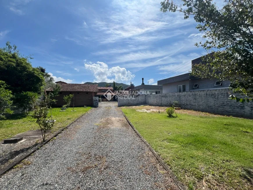 Foto 1 de Casa com 3 Quartos à venda, 300m² em Campeche, Florianópolis