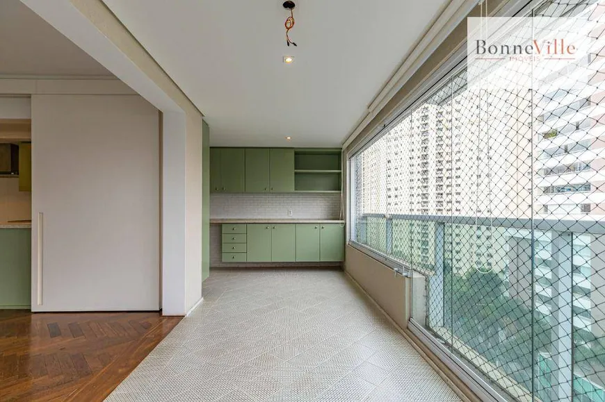 Foto 1 de Apartamento com 3 Quartos para alugar, 165m² em Vila Gertrudes, São Paulo