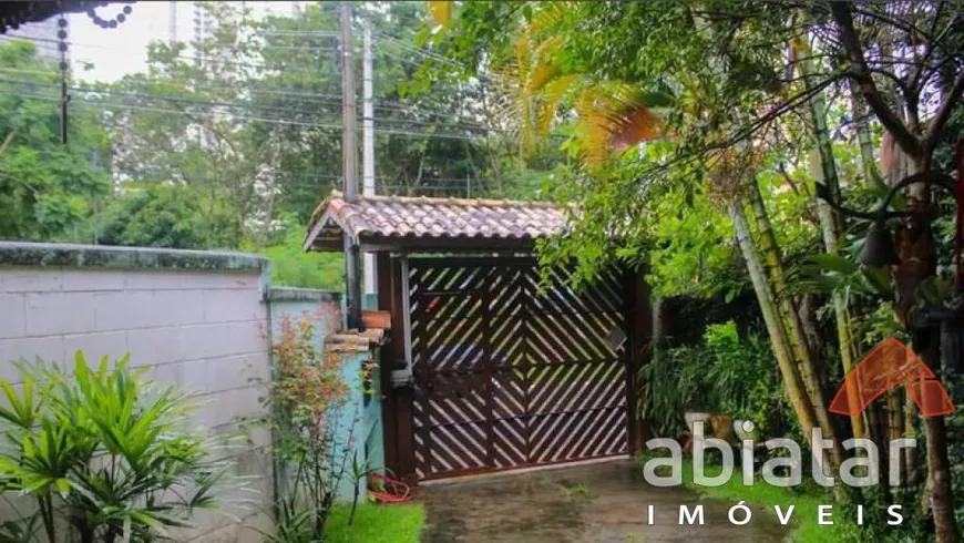 Foto 1 de Sobrado com 2 Quartos à venda, 130m² em Parque Monte Alegre, Taboão da Serra