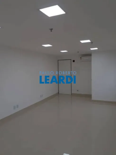 Foto 1 de Ponto Comercial para venda ou aluguel, 124m² em Moema, São Paulo