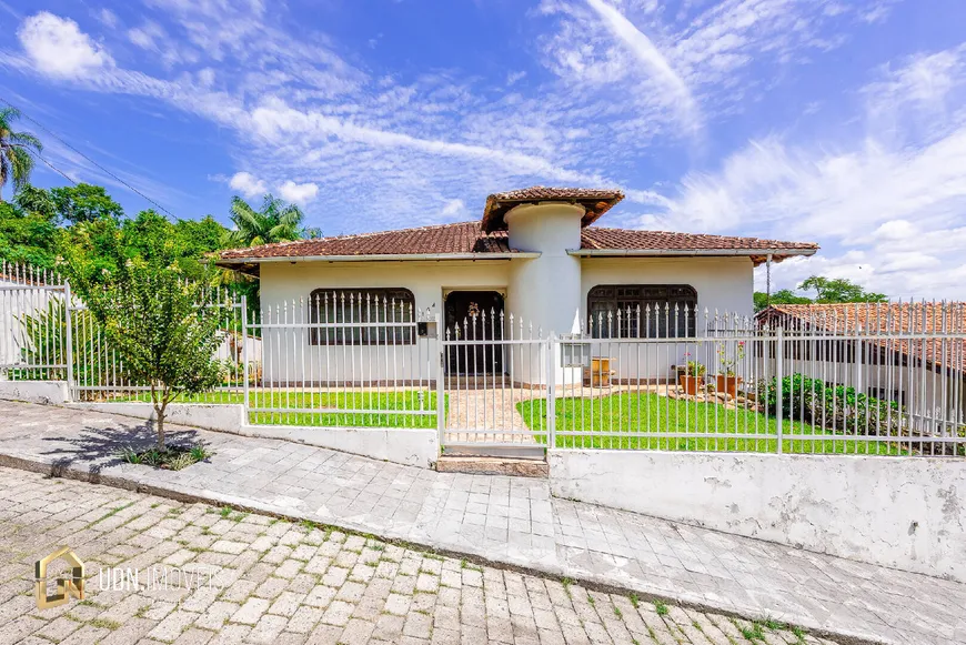 Foto 1 de Casa com 4 Quartos à venda, 437m² em Itoupava Seca, Blumenau