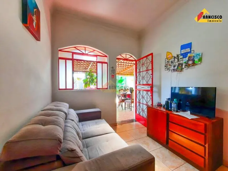 Foto 1 de Casa com 3 Quartos à venda, 60m² em São Judas Tadeu, Divinópolis