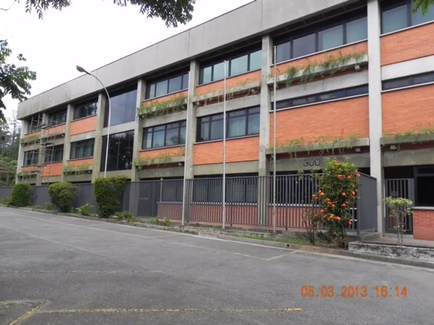 Foto 1 de Galpão/Depósito/Armazém para venda ou aluguel, 6000m² em Tamboré, Barueri