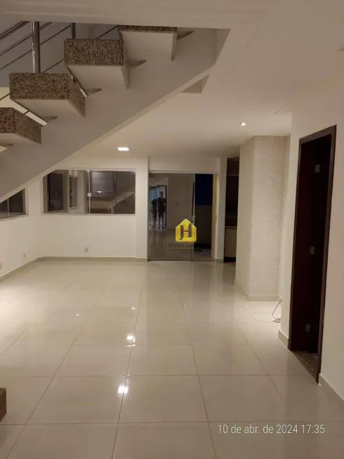 Foto 1 de Casa de Condomínio com 4 Quartos à venda, 200m² em Pitimbu, Natal