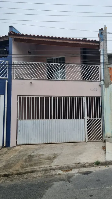 Foto 1 de Casa com 2 Quartos à venda, 105m² em Serpa, Caieiras