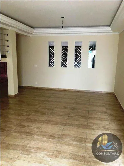 Foto 1 de Casa com 4 Quartos para alugar, 440m² em Campo Grande, Santos