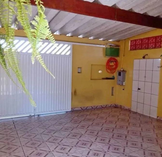 Foto 1 de Casa com 2 Quartos à venda, 109m² em Campo Limpo, Feira de Santana