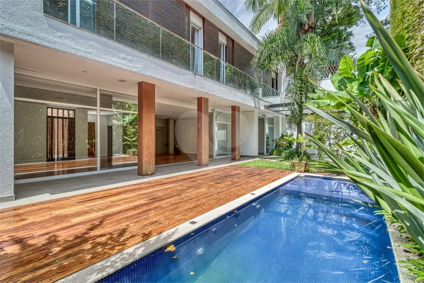 Foto 1 de Casa de Condomínio com 4 Quartos para venda ou aluguel, 512m² em Alto Da Boa Vista, São Paulo