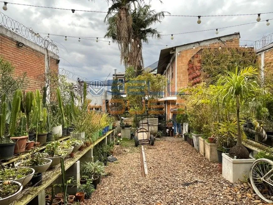 Foto 1 de Casa com 3 Quartos para venda ou aluguel, 230m² em Campestre, Santo André