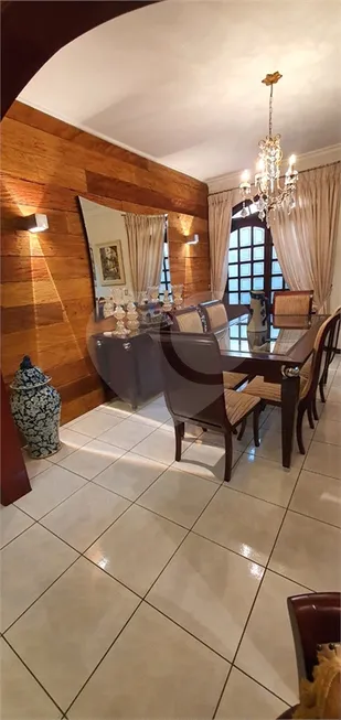 Foto 1 de Casa com 3 Quartos à venda, 243m² em Jardim Santa Teresa, Jundiaí