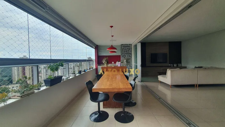 Foto 1 de Apartamento com 4 Quartos à venda, 191m² em Serra, Belo Horizonte