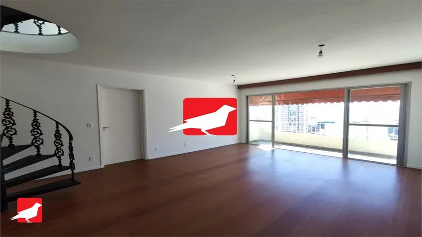 Foto 1 de Apartamento com 3 Quartos à venda, 250m² em Vila Romana, São Paulo