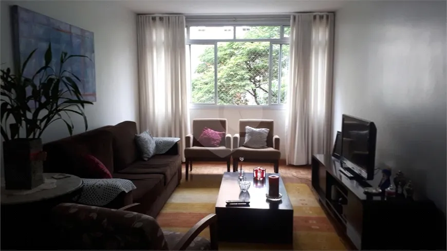 Foto 1 de Apartamento com 3 Quartos para alugar, 120m² em Itaim Bibi, São Paulo