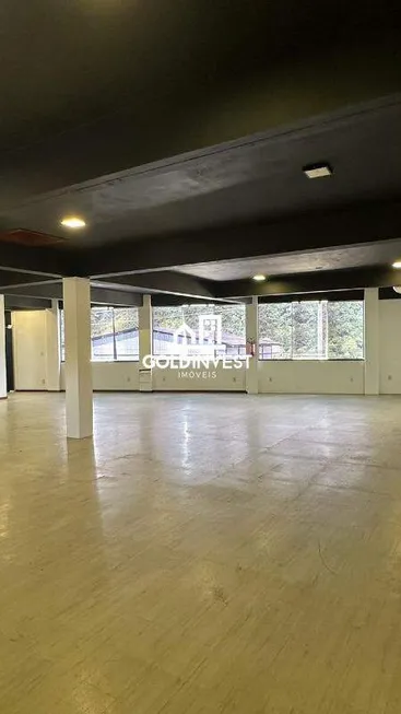 Foto 1 de Ponto Comercial para alugar, 180m² em Rio Branco, Brusque