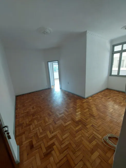 Foto 1 de Apartamento com 2 Quartos para alugar, 70m² em Quintino Bocaiúva, Rio de Janeiro