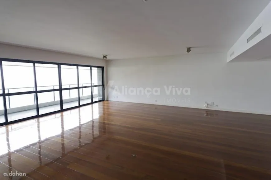 Foto 1 de Apartamento com 4 Quartos à venda, 319m² em Lagoa, Rio de Janeiro