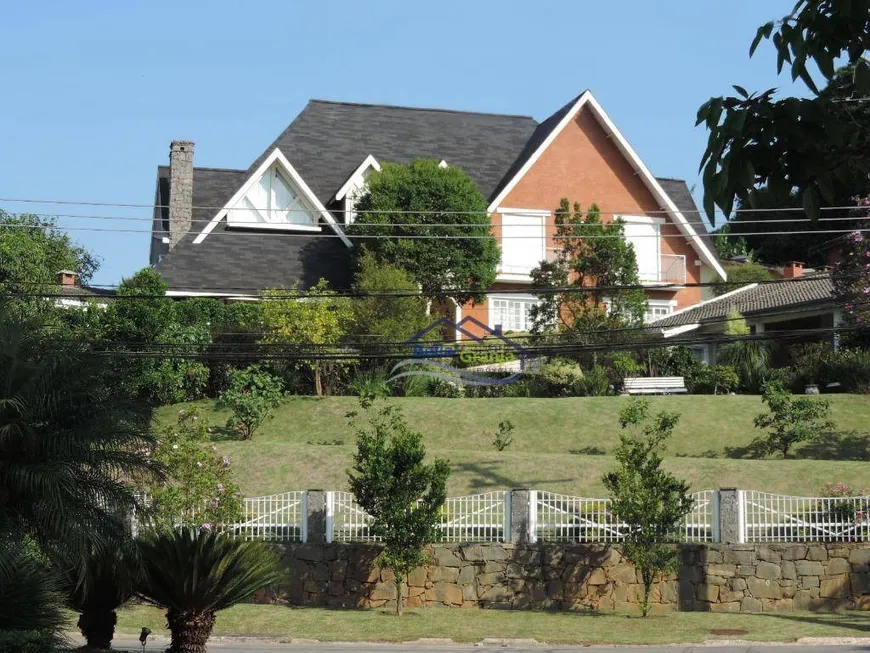 Foto 1 de Casa de Condomínio com 4 Quartos para venda ou aluguel, 550m² em Sao Paulo II, Cotia