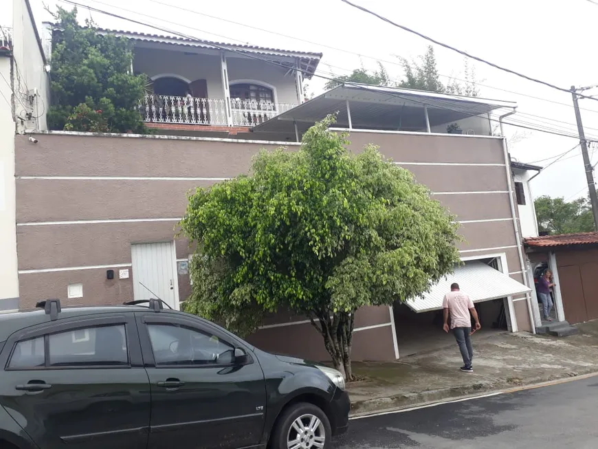 Foto 1 de Casa com 5 Quartos à venda, 350m² em Vila Junqueira, São Roque