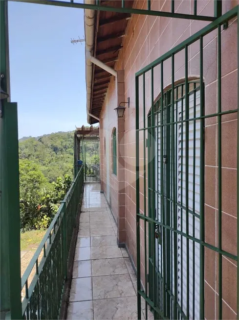 Foto 1 de Casa com 3 Quartos à venda, 140m² em Serra da Cantareira, Mairiporã