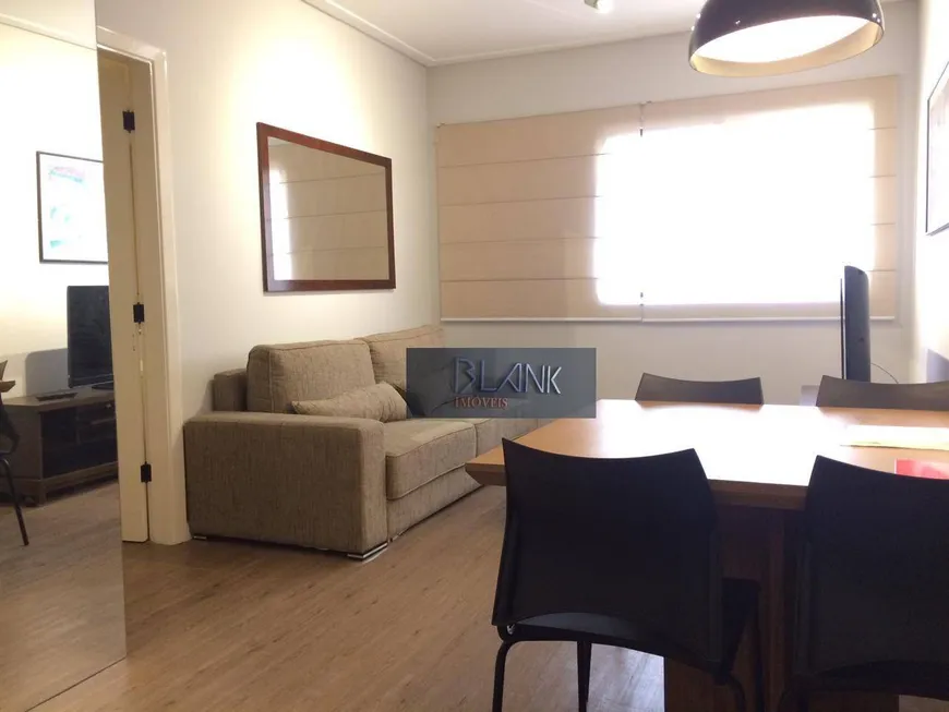 Foto 1 de Apartamento com 1 Quarto à venda, 52m² em Bela Vista, São Paulo