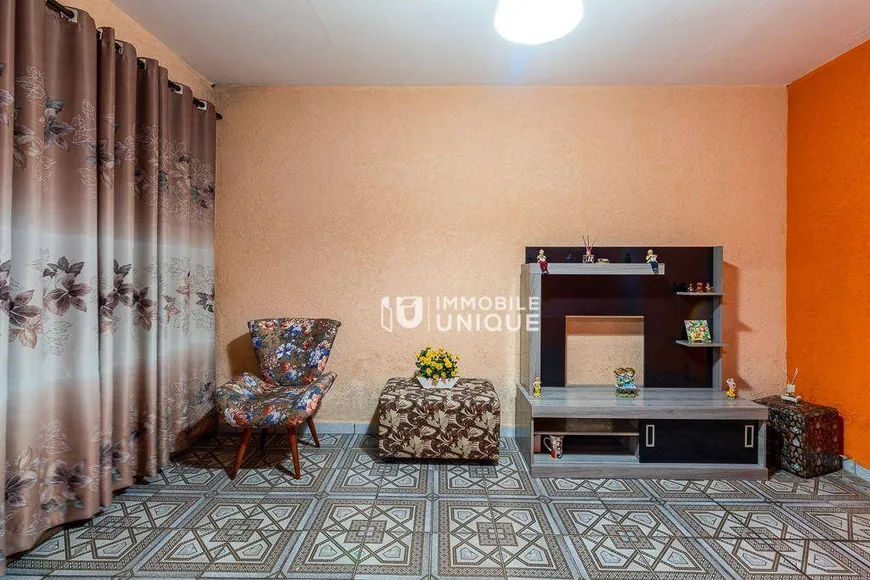 Foto 1 de Casa com 2 Quartos à venda, 164m² em Vila Vitoria, Santo André