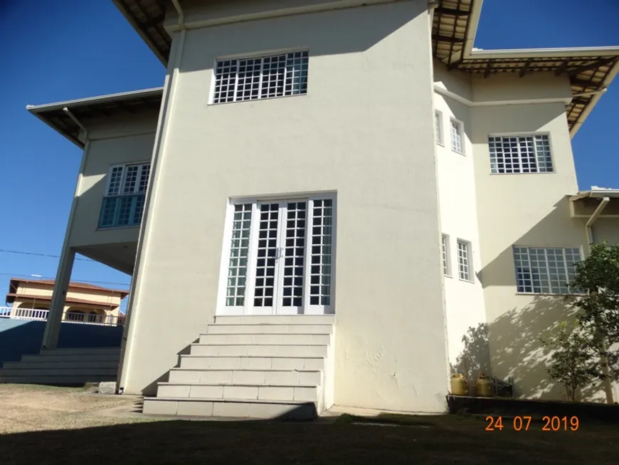 Foto 1 de Casa com 4 Quartos à venda, 276m² em Colonial, Contagem