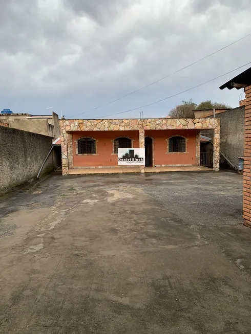 Foto 1 de Casa com 3 Quartos à venda, 200m² em Dom Pedro, São José da Lapa