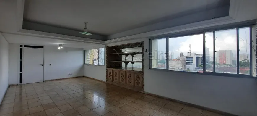 Foto 1 de Apartamento com 3 Quartos à venda, 173m² em Centro, Recife