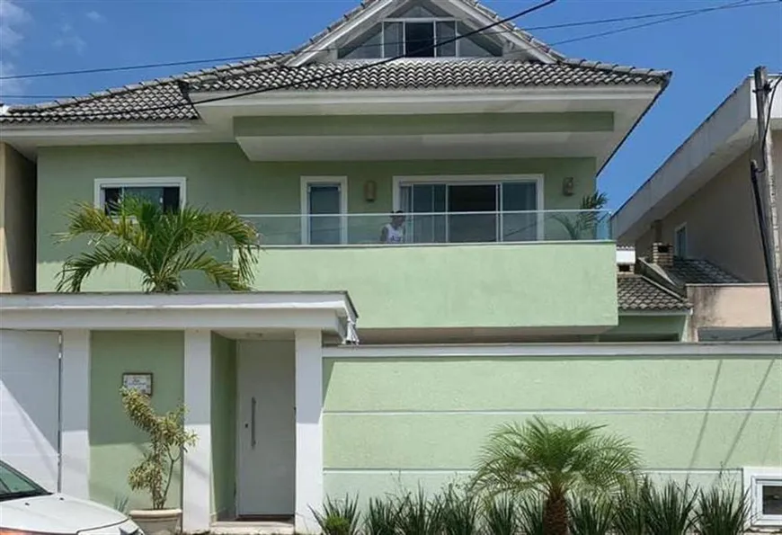 Foto 1 de Casa com 4 Quartos à venda, 250m² em Vargem Pequena, Rio de Janeiro