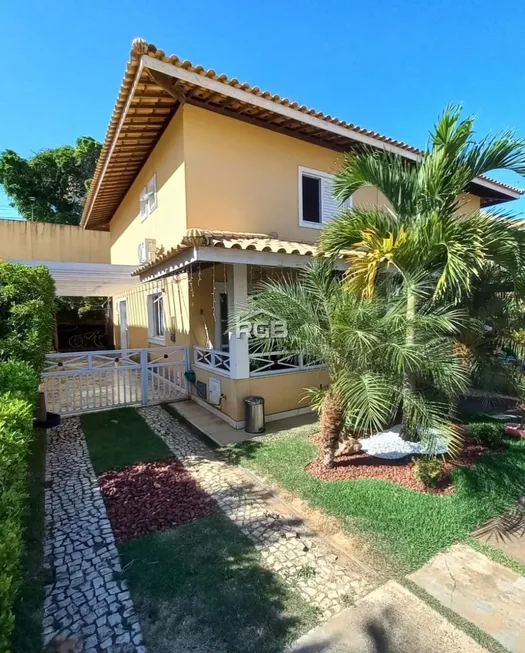 Foto 1 de Casa de Condomínio com 3 Quartos à venda, 160m² em Centro, Lauro de Freitas