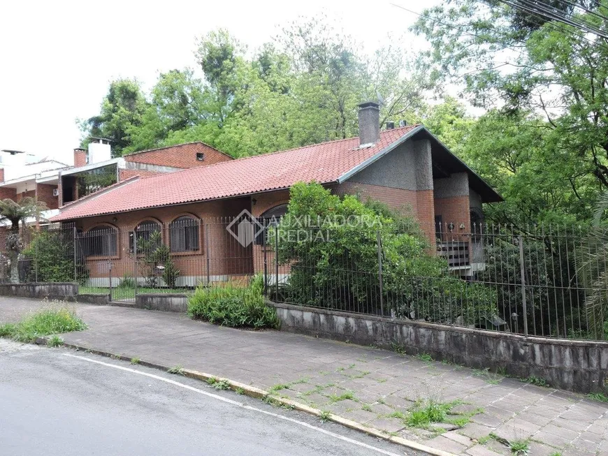 Foto 1 de Casa com 4 Quartos à venda, 263m² em Marechal Floriano, Caxias do Sul