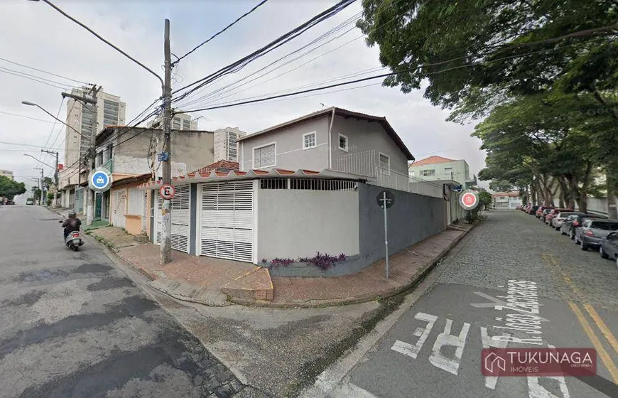 Foto 1 de Sobrado com 4 Quartos à venda, 251m² em Vila Camargos, Guarulhos