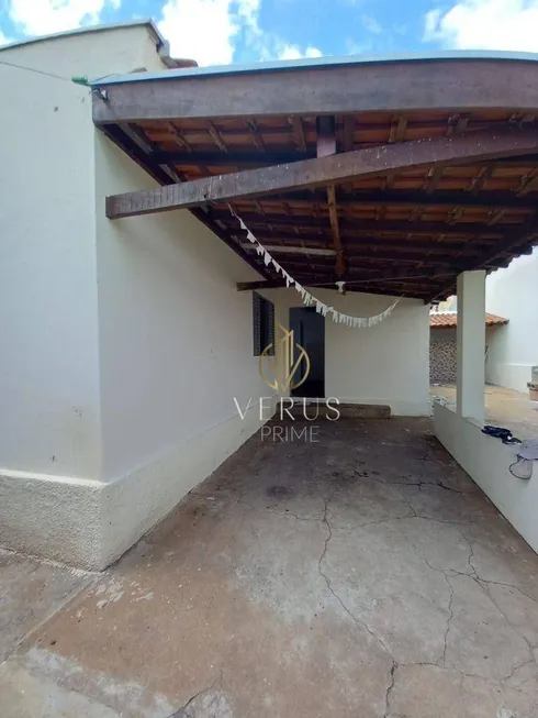 Foto 1 de Casa com 2 Quartos à venda, 54m² em Jardim Serra Dourada, Mogi Guaçu
