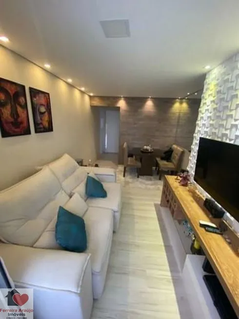 Foto 1 de Apartamento com 2 Quartos à venda, 57m² em Vila Taquari, São Paulo