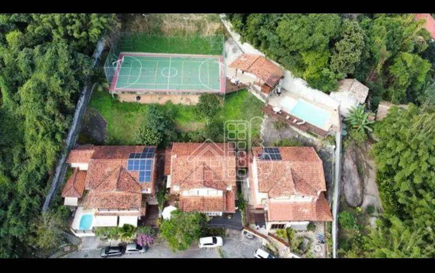 Foto 1 de Casa de Condomínio com 3 Quartos à venda, 126m² em Santa Rosa, Niterói