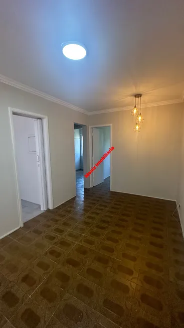 Foto 1 de Apartamento com 2 Quartos para alugar, 48m² em Vila Gomes, São Paulo