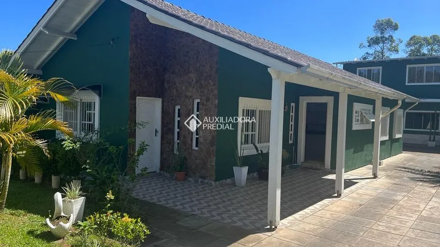 Foto 1 de Casa com 3 Quartos à venda, 150m² em Berto Círio, Nova Santa Rita